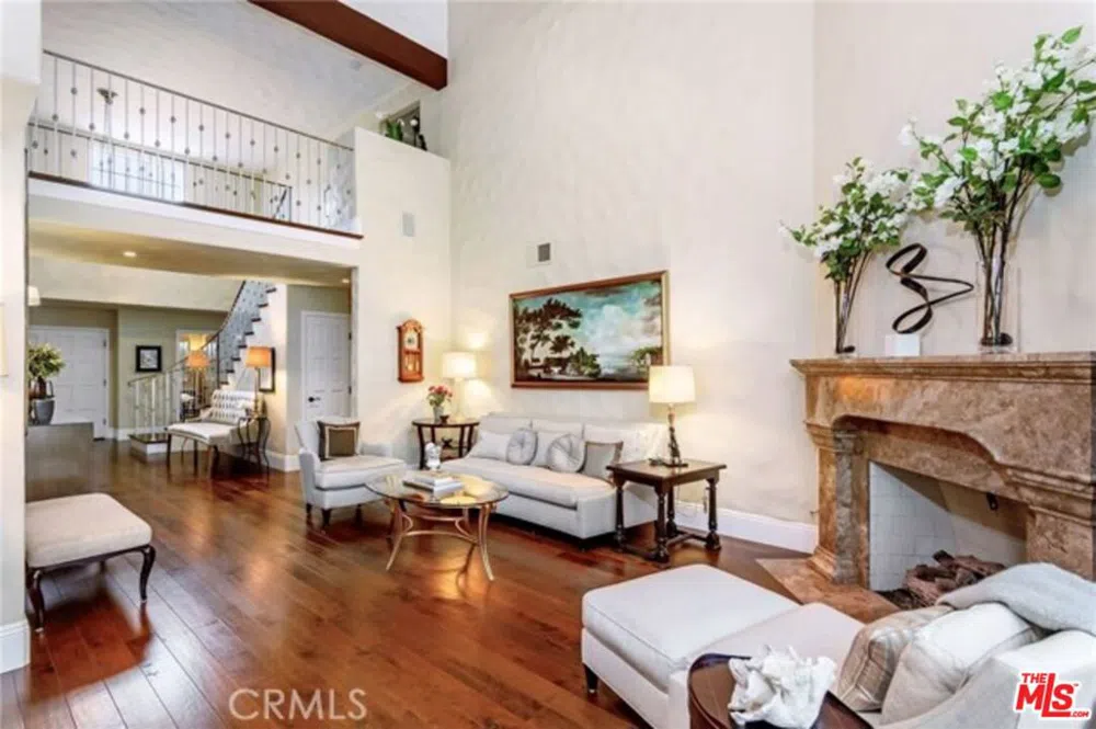 28 Westport Manhattan Beach, CA 90266