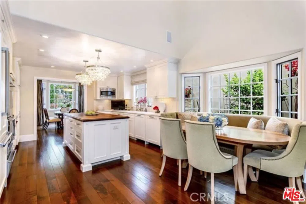 28 Westport Manhattan Beach, CA 90266