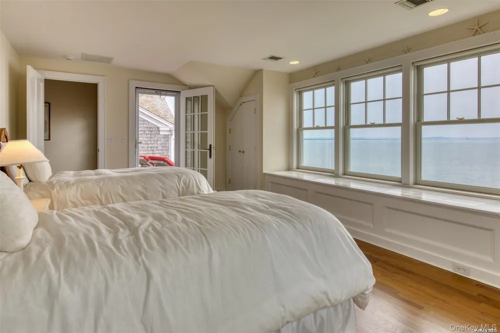 1390 Willow Terrace Lane Orient, NY 11957