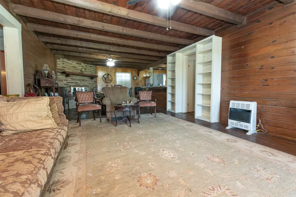 4723 CR 117 San Saba, TX 76877
