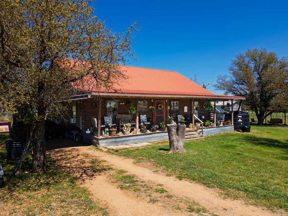 4723 CR 117 San Saba, TX 76877