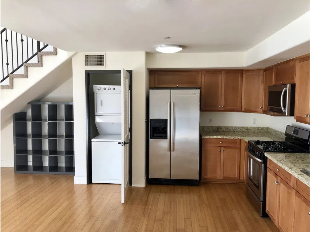 255 W 7th Street #20 San Pedro, CA 90731