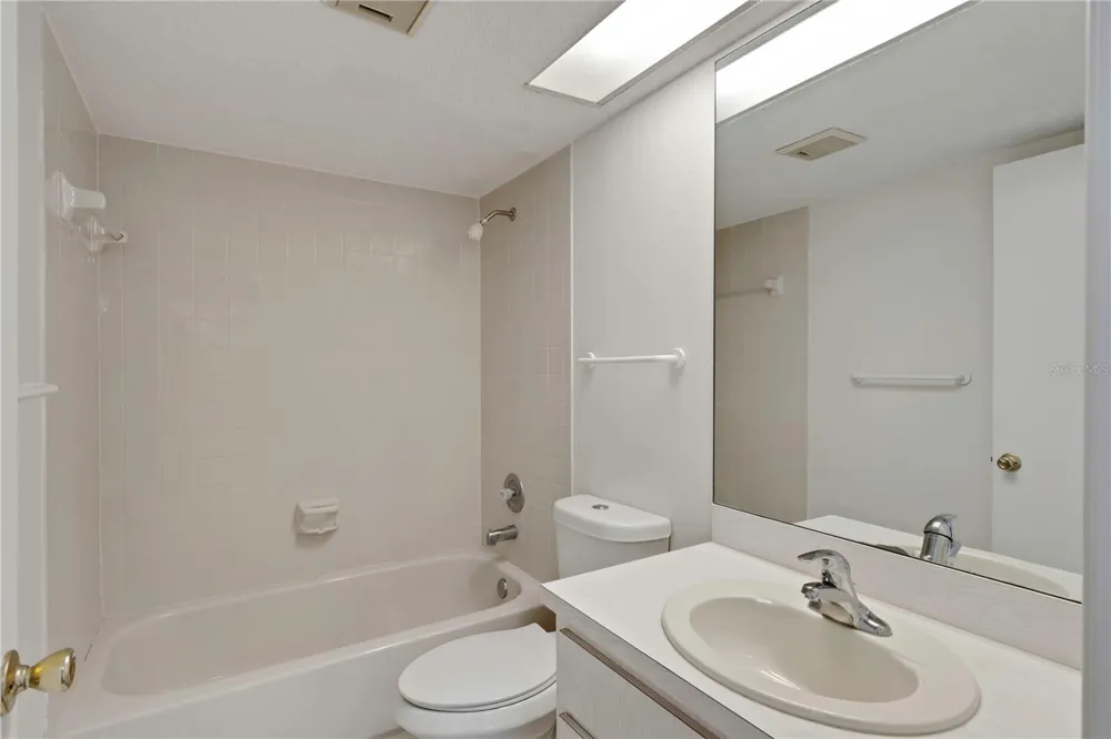 1034 BOWSPRIT LANE Holiday, FL 34691