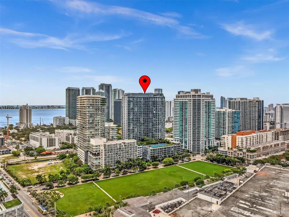 121 NE 34th St #1005 Miami, FL 33137