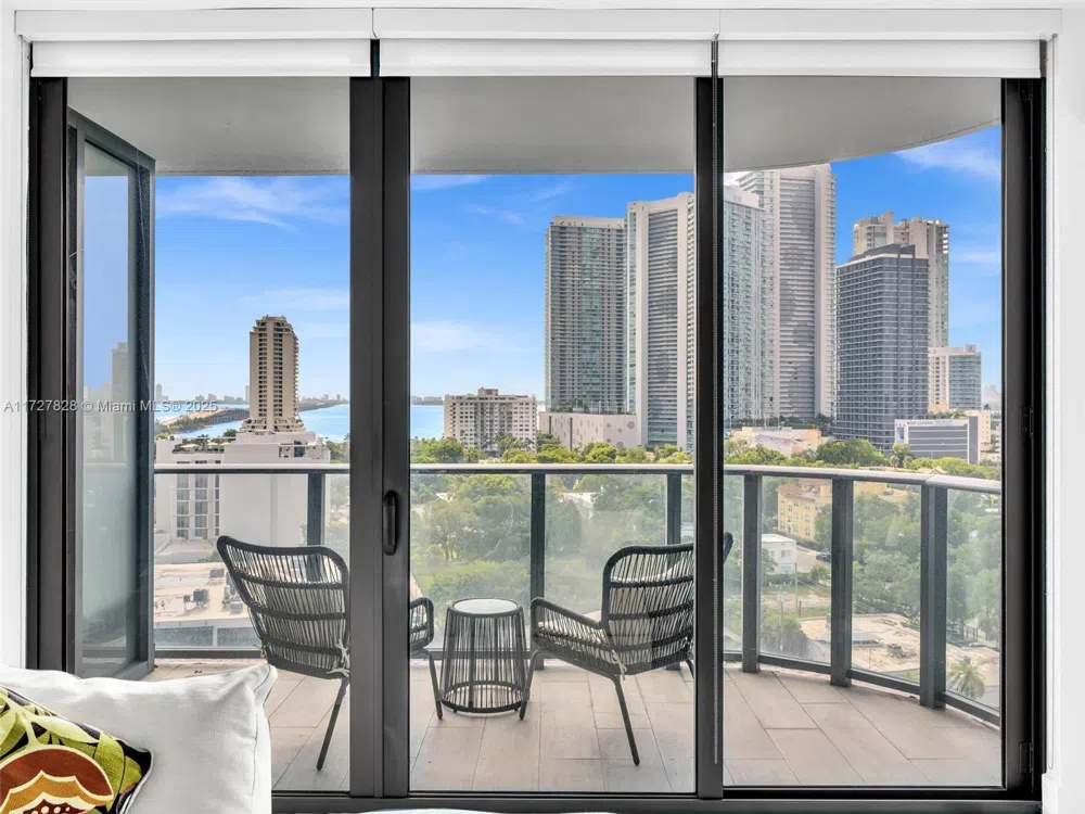 121 NE 34th St #1005 Miami, FL 33137