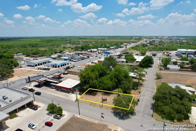 00 SMITH ST Pleasanton, TX 78064