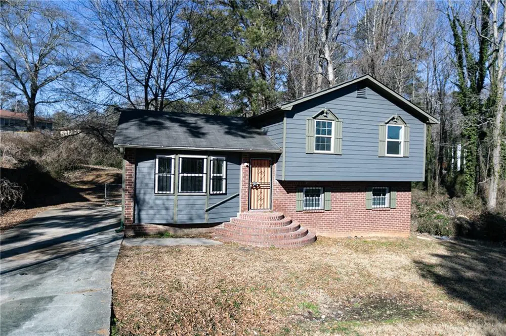 2761 Rockdale Decatur, GA 30034