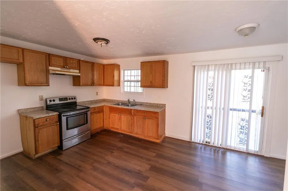 2761 Rockdale Decatur, GA 30034