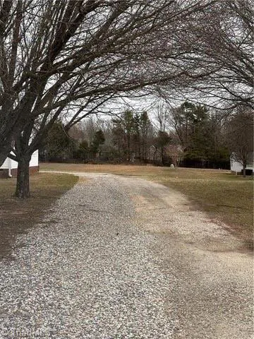 1541 Pecan Lane