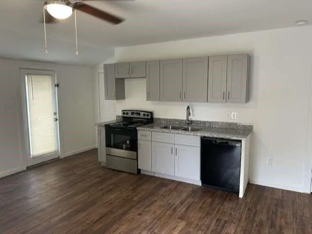 4711 3rd Street Bacliff, TX 77518