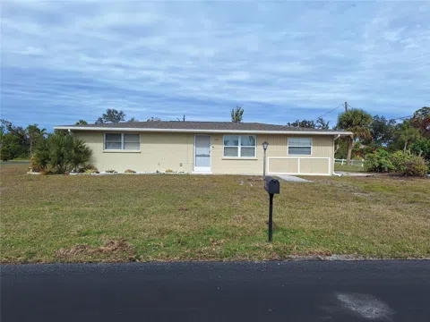 858 E 7TH STREET