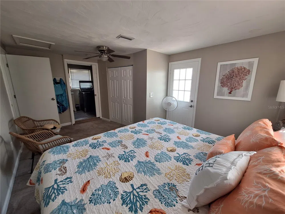 858 E 7TH STREET Englewood, FL 34223