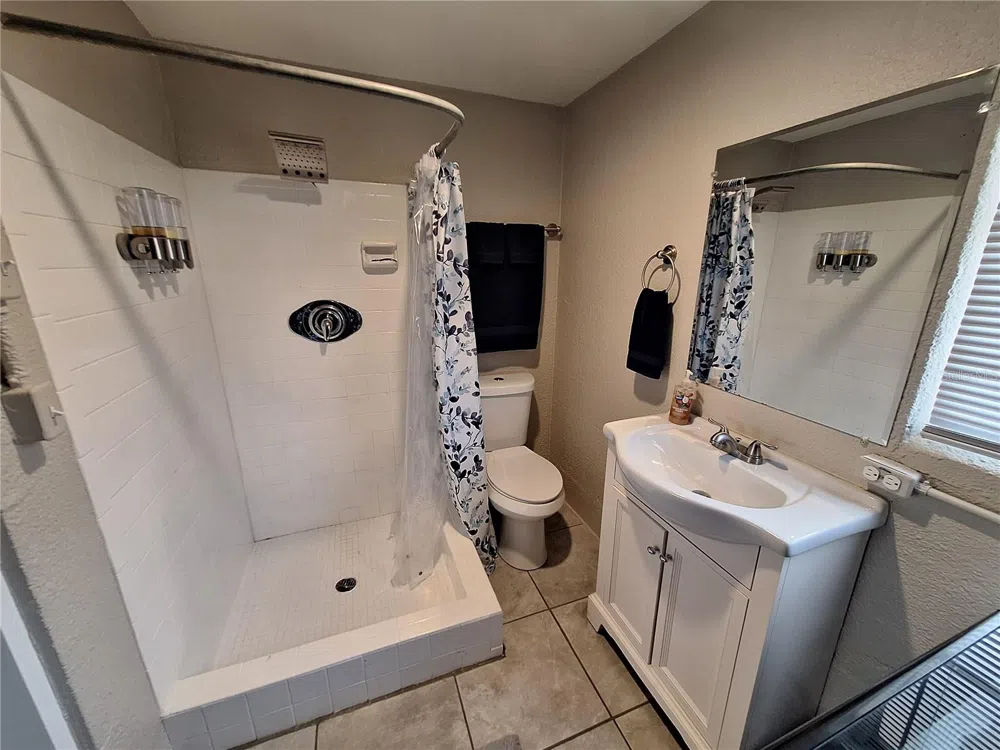 858 E 7TH STREET Englewood, FL 34223