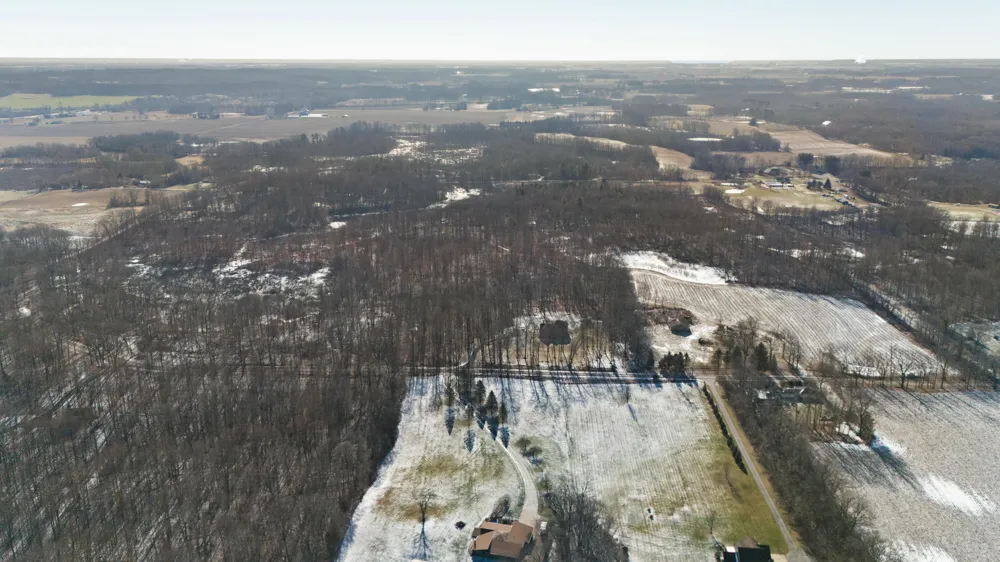 1936 E Clear Lake Road Buchanan, MI 49107