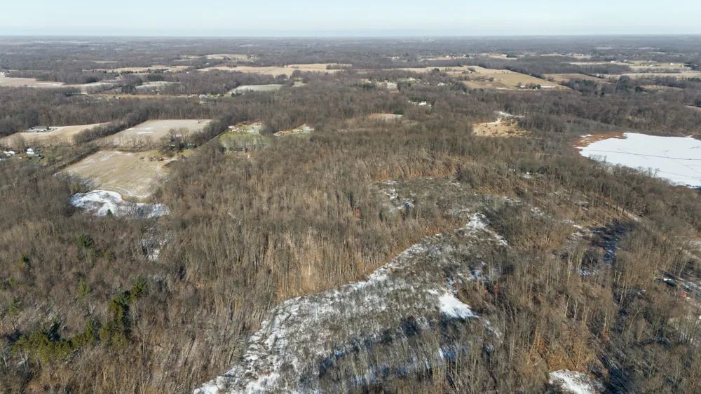 1936 E Clear Lake Road Buchanan, MI 49107