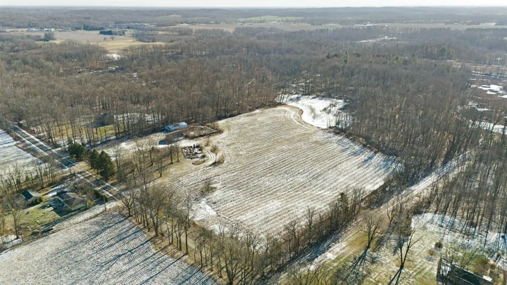 1936 E Clear Lake Road Buchanan, MI 49107