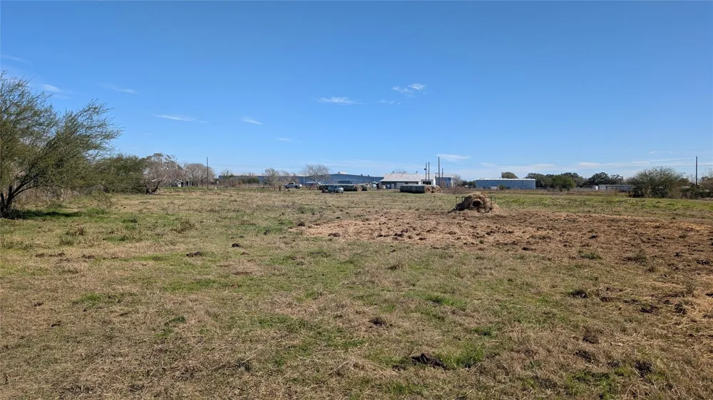 S Meadow Lane El Campo, TX 77437