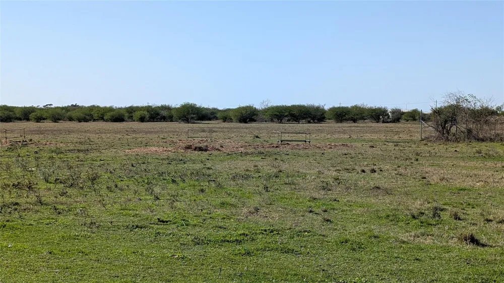 S Meadow Lane El Campo, TX 77437