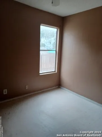 7535 WINDSOR OAKS San Antonio, TX 78239