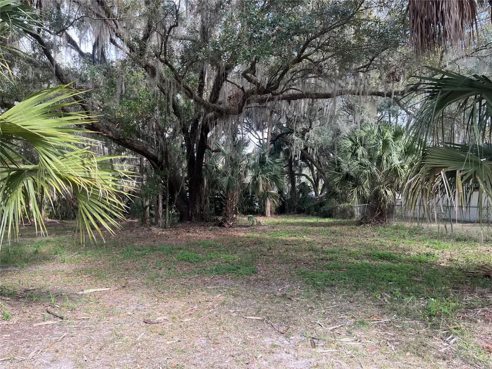 183RD AVENUE Hawthorne, FL 32640