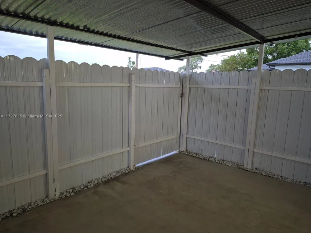 1019 NW 7TH PLACE Cape Coral, FL 33993