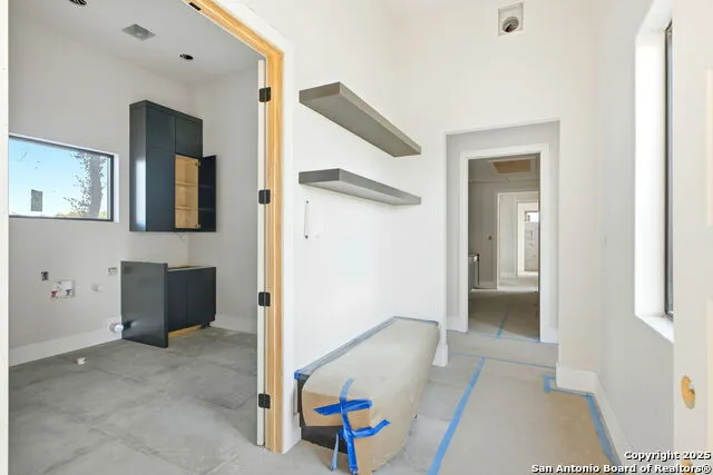 10130 NINA RDG San Antonio, TX 78255