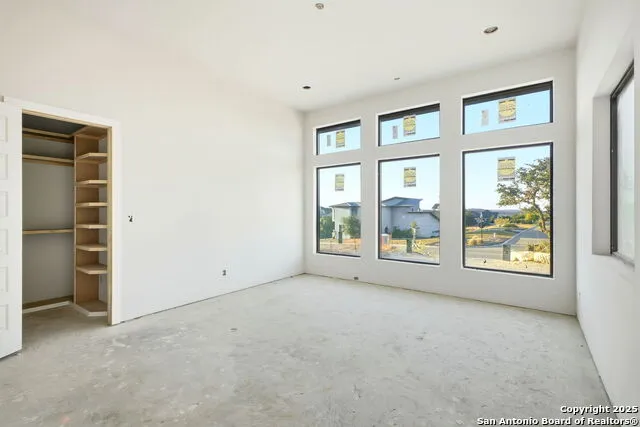10130 NINA RDG San Antonio, TX 78255