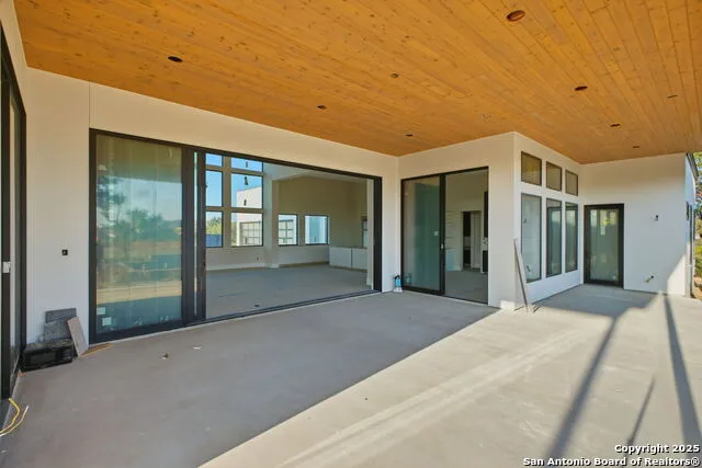 10130 NINA RDG San Antonio, TX 78255