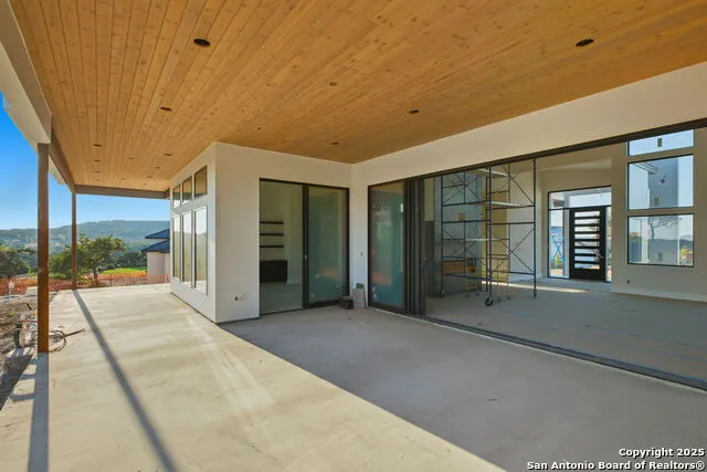 10130 NINA RDG San Antonio, TX 78255