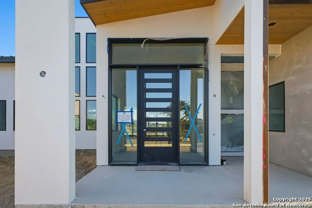 10130 NINA RDG San Antonio, TX 78255
