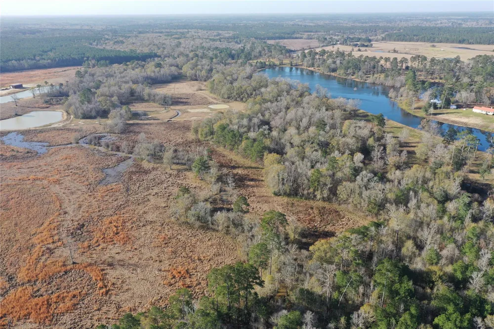 Lakeland Hillister, TX 77624