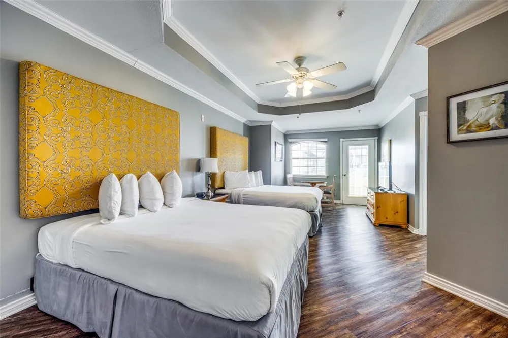 290 Tanglewood Circle #5437/38 Pottsboro, TX 75076