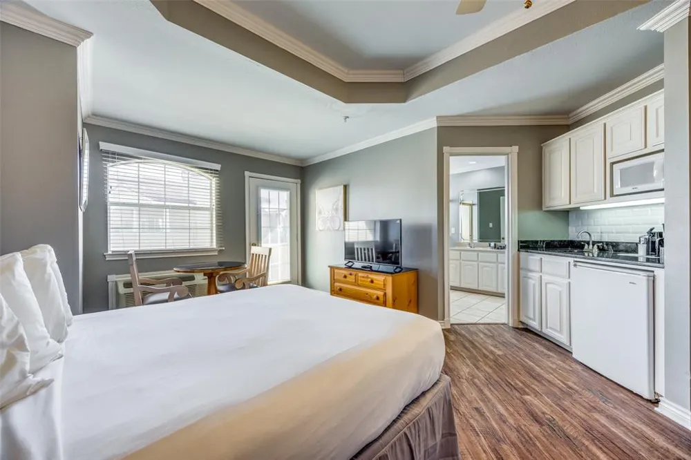 290 Tanglewood Circle #5437/38 Pottsboro, TX 75076