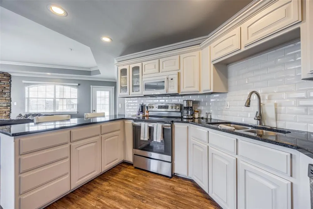 290 Tanglewood Circle #5437/38 Pottsboro, TX 75076