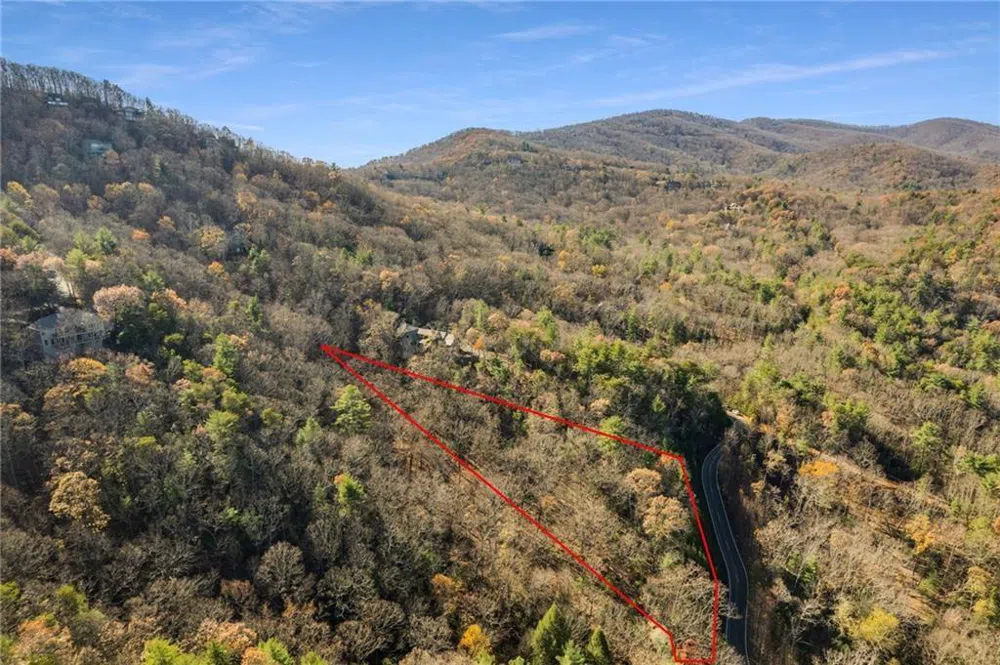 5574 Red Fox Drive Big Canoe, GA 30143