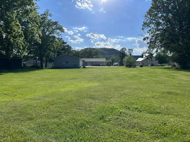 105 Money Creek Street Rushford, MN 55971