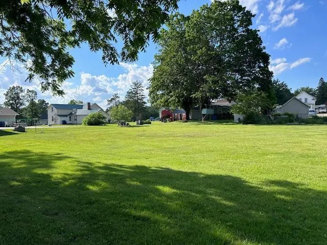 105 Money Creek Street Rushford, MN 55971