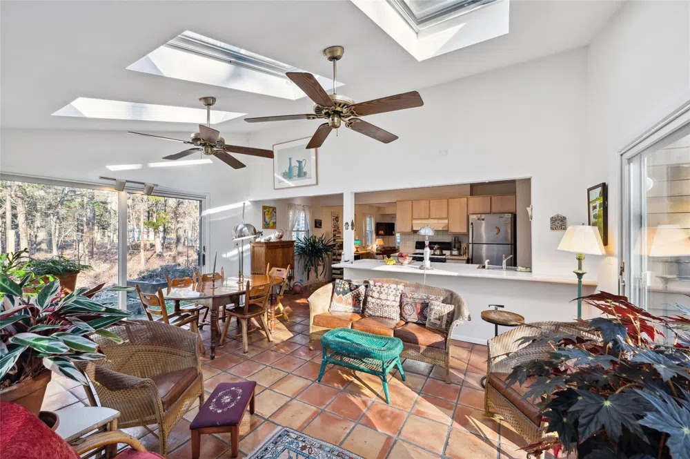 34 Underwood Drive East Hampton, NY 11937
