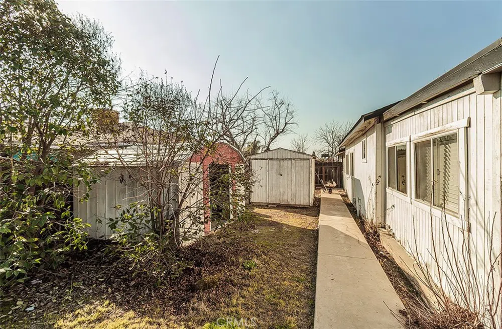 836 12th Street Orange Cove, CA 93646