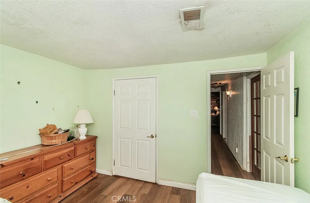 836 12th Street Orange Cove, CA 93646