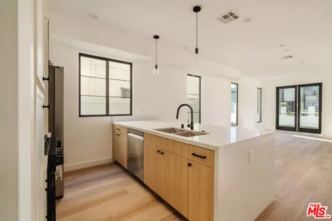 1954 S Garth Avenue #1/2