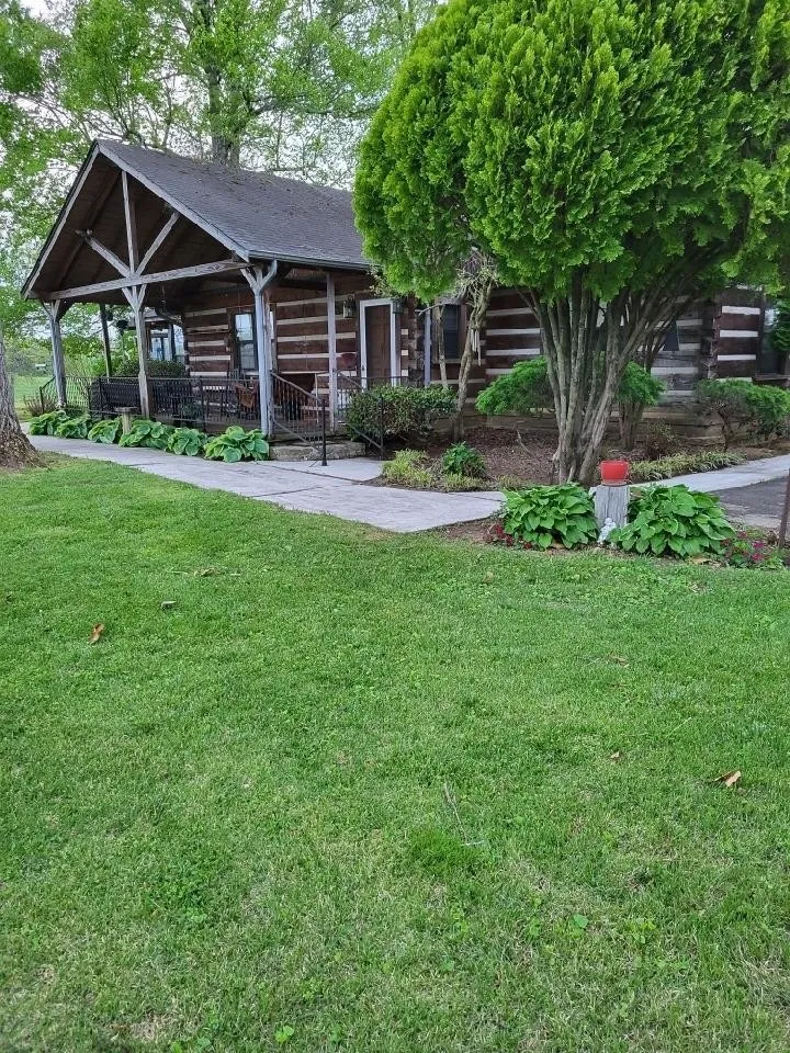 967 Mud Creek Rd Morrison, TN 37357