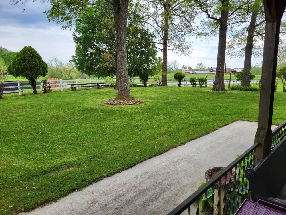 967 Mud Creek Rd Morrison, TN 37357