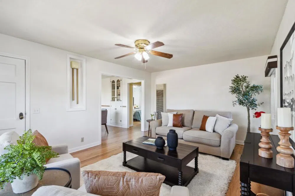 33 Stewart Avenue Freedom, CA 95019