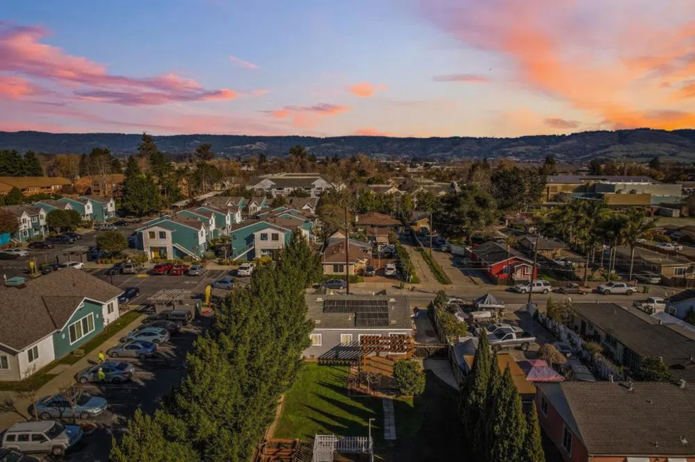 33 Stewart Avenue Freedom, CA 95019