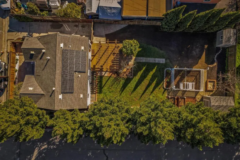 33 Stewart Avenue Freedom, CA 95019