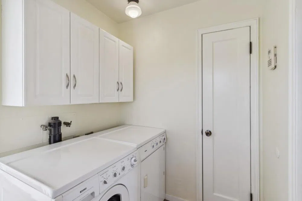 33 Stewart Avenue Freedom, CA 95019