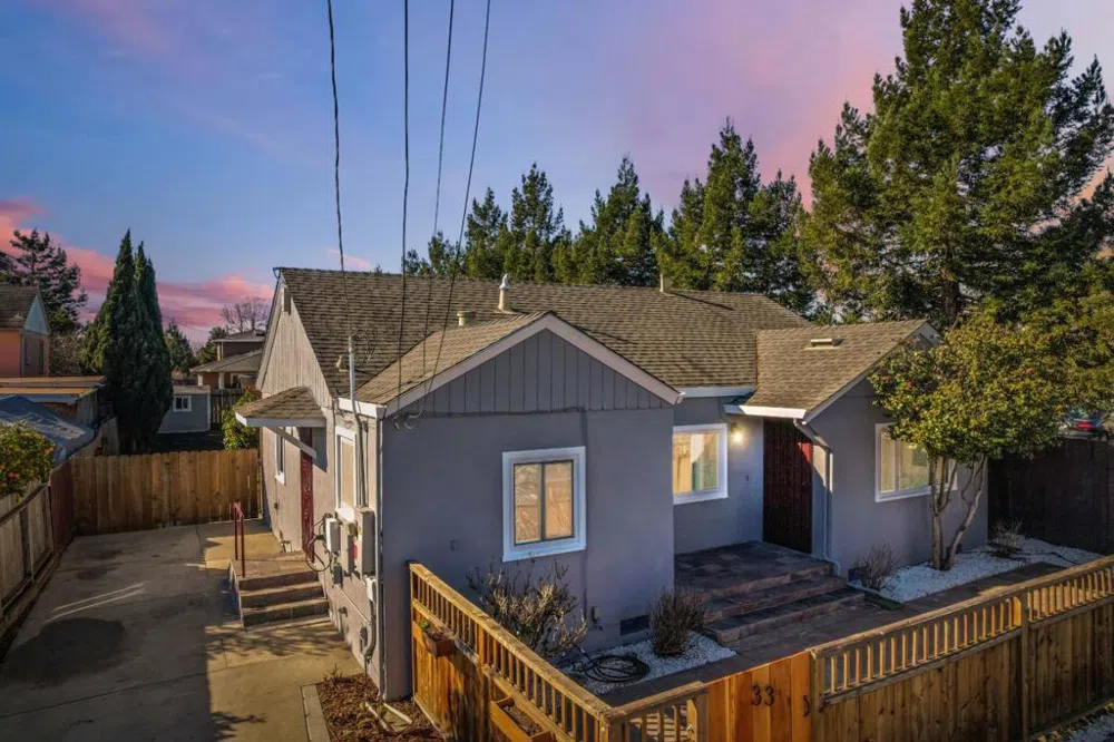 33 Stewart Avenue Freedom, CA 95019