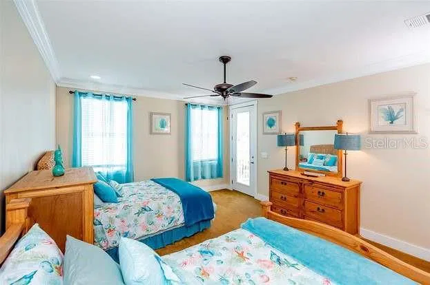 204 VIRGINIA AVENUE Steinhatchee, FL 32359
