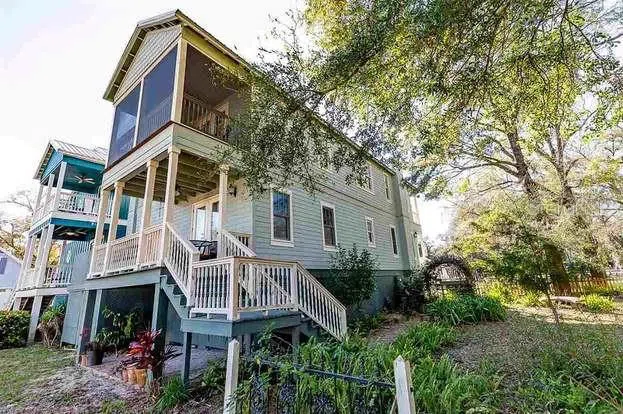 204 VIRGINIA AVENUE Steinhatchee, FL 32359